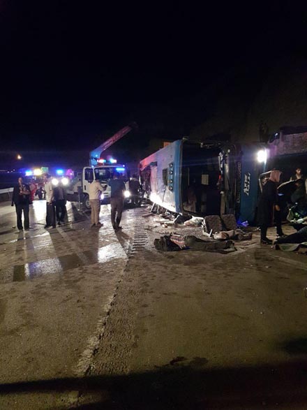 فوری:دستکم 14 کشته در واژگونی اتوبوس در پیچ دوگل محور سوادکوه | عکس