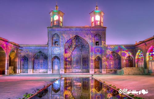 زیباترین مسجد جهان با جلوه ای از رنگ های جادویی در ایران