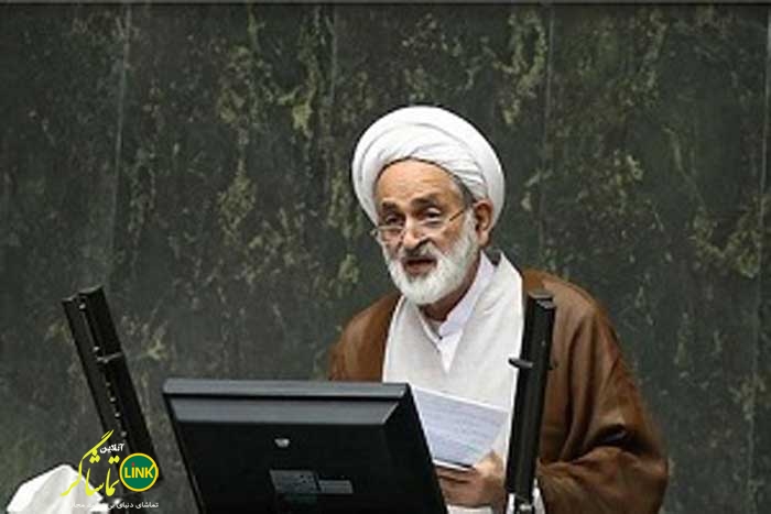 حمله افراد ناشناس به خودروی نماینده اصفهان